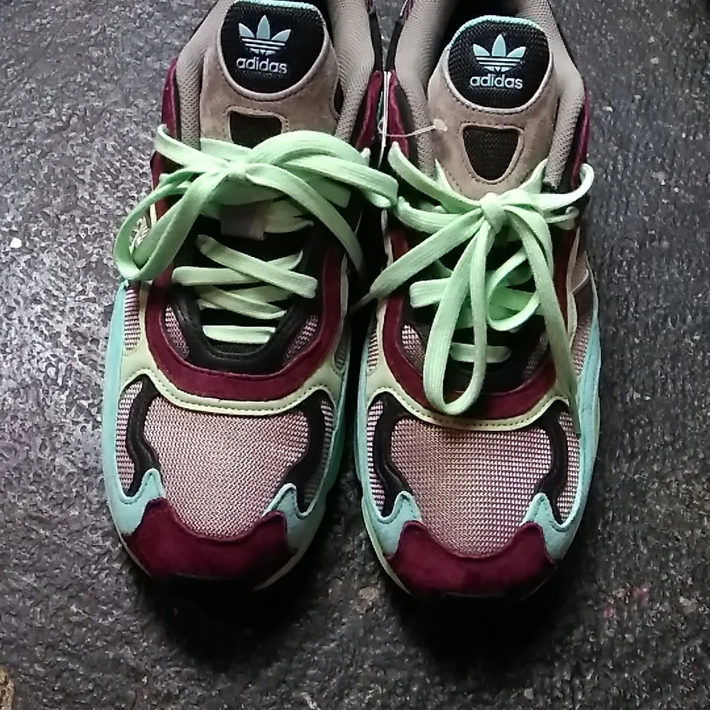 Adidas TEMPER RUN - Picture 6 of 11